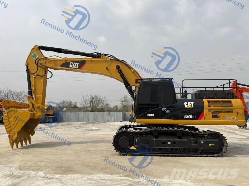 CAT 330 D2L Lánctalpas kotrók