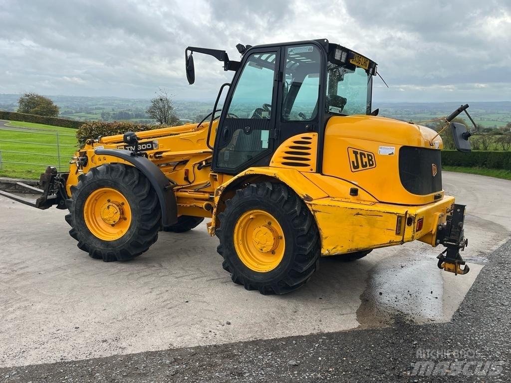 JCB TM 300 Teleszkópos mezőgazdasági rakodók