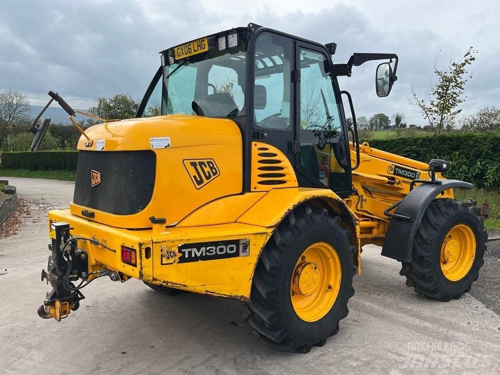 JCB TM 300 Teleszkópos mezőgazdasági rakodók