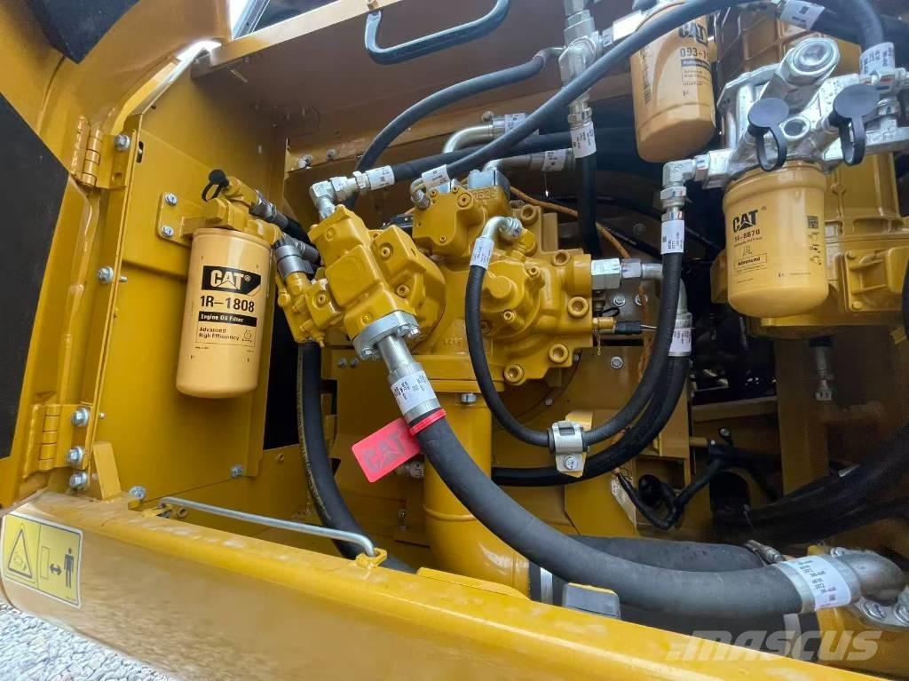 CAT 336 Lánctalpas kotrók