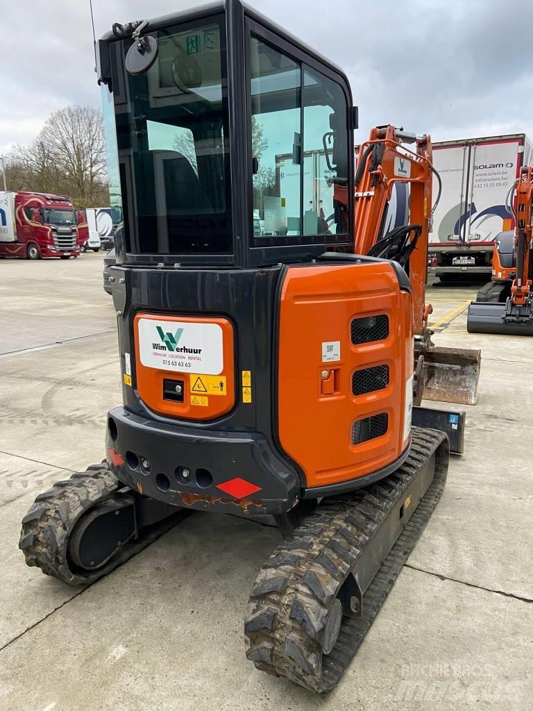 Hitachi ZX 33 U-6 Mini kotrók < 7t