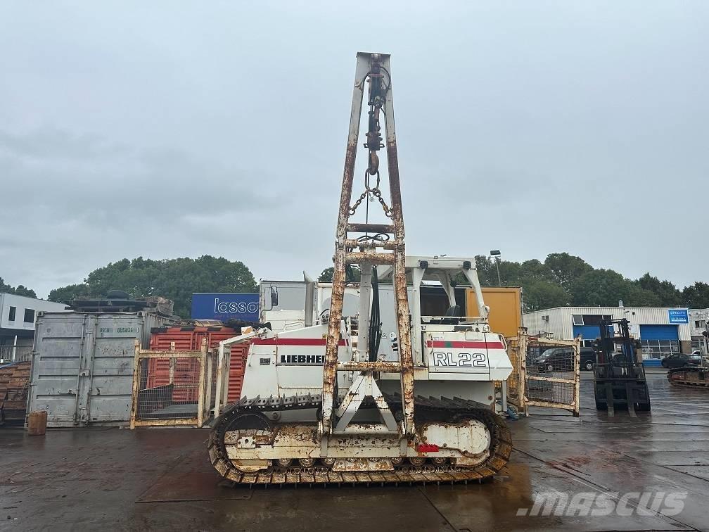 Liebherr RL 22 B Csőfektető dózerek