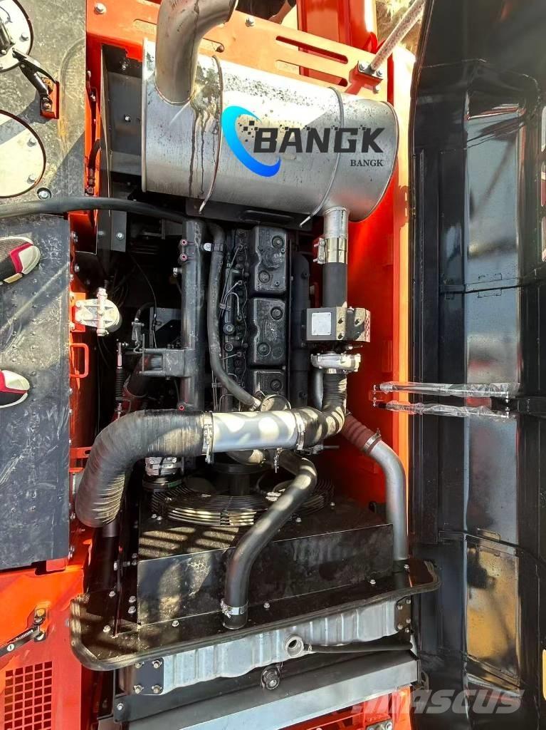 Doosan 340 Lánctalpas kotrók