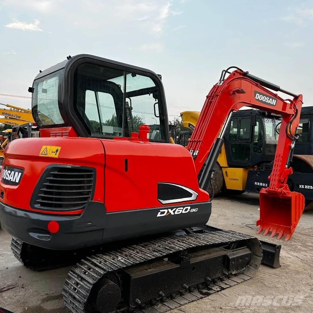 Doosan DX60-9C Mini kotrók < 7t