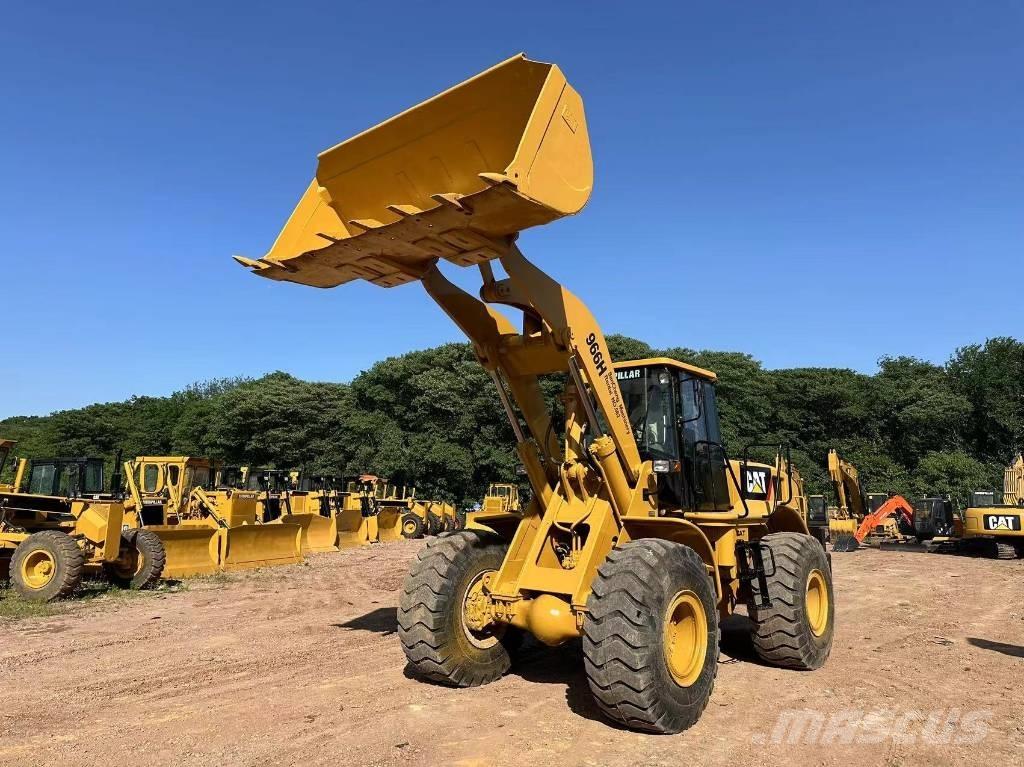 CAT 966H Gumikerekes homlokrakodók