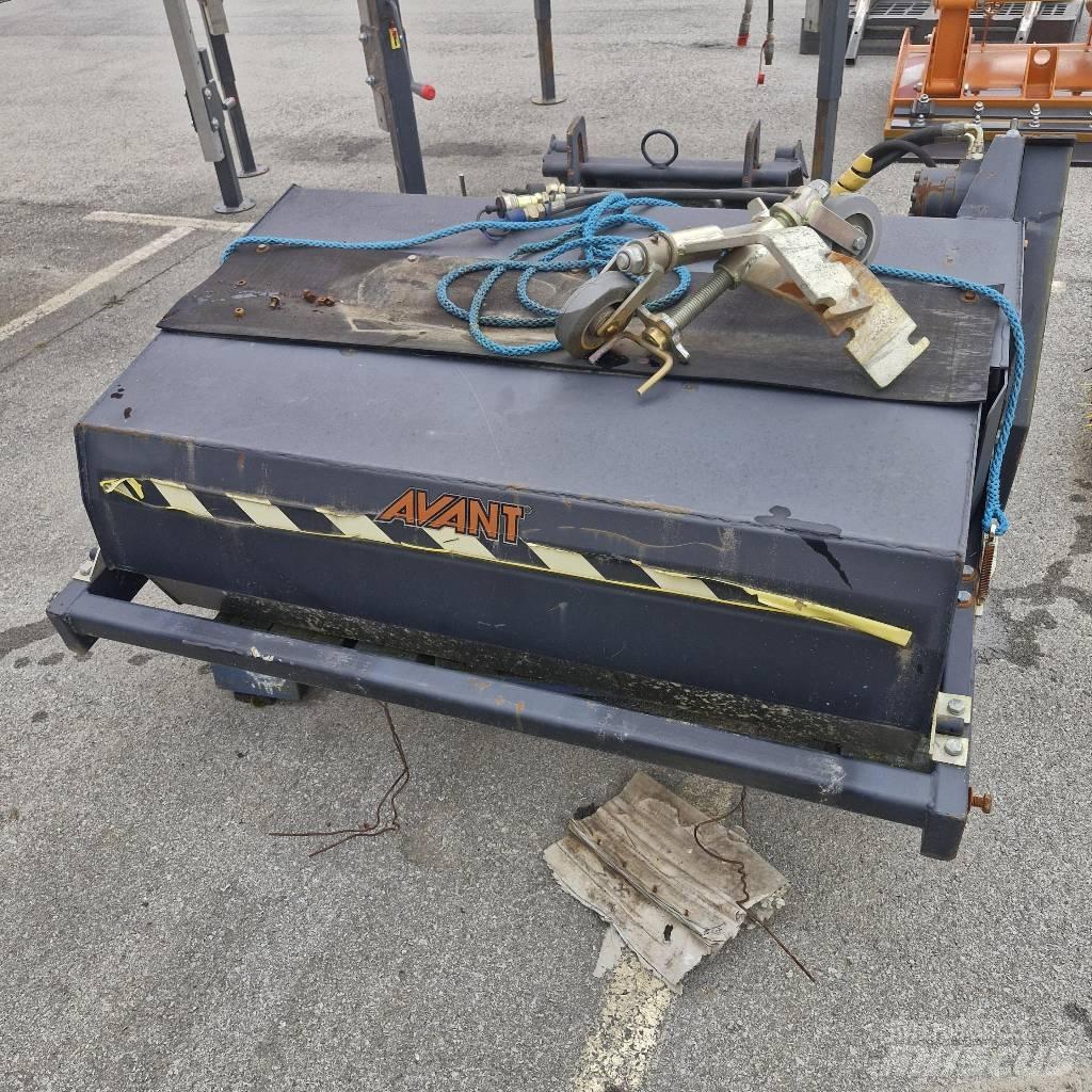 Avant brush A1177 Úttakarító gépek