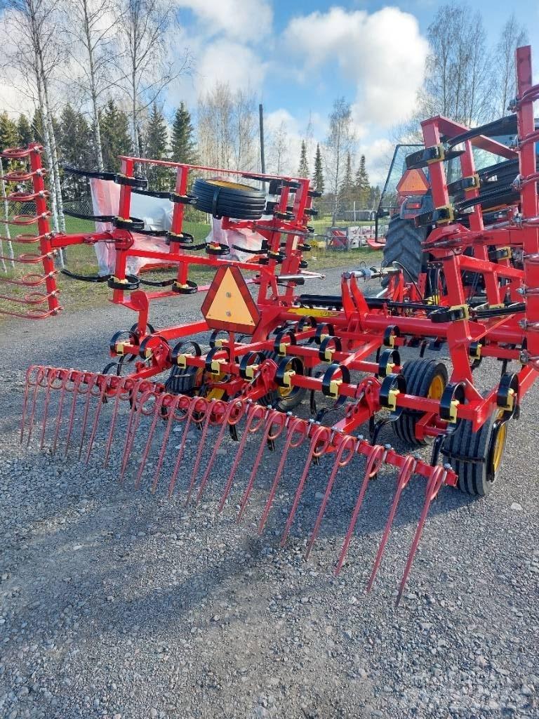 Väderstad NZF 450 Borona