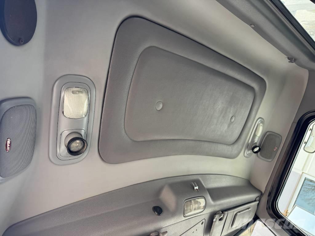 Peterbilt 389 Nyergesvontatók