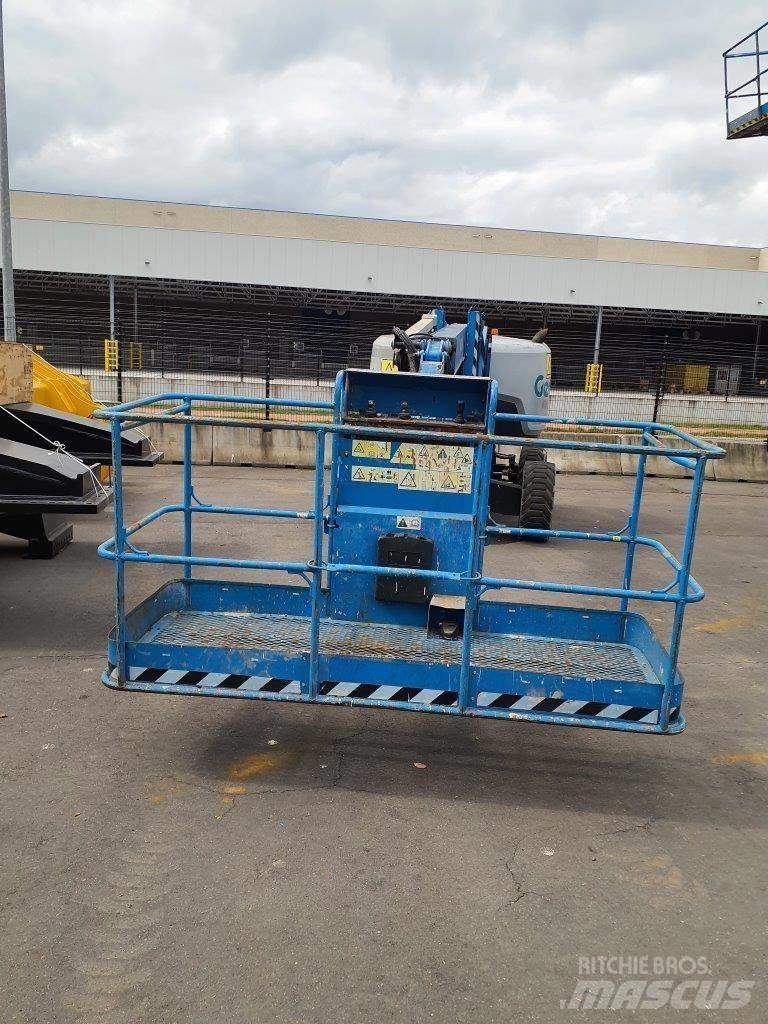 GENIE Z-62/40 Karos emelők