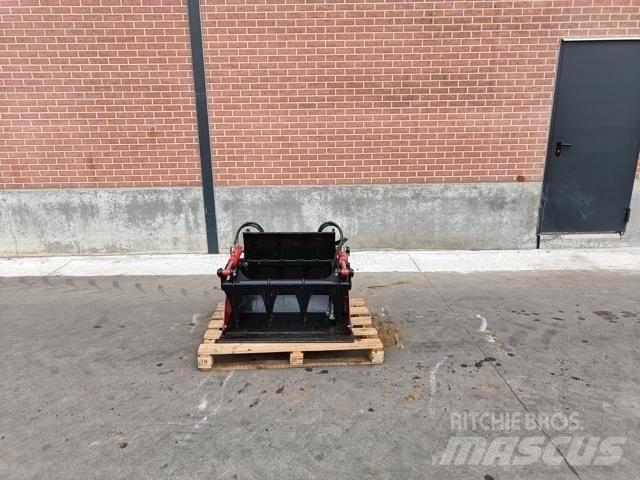 Frickelo PB.M.90 Egyéb traktor tartozékok