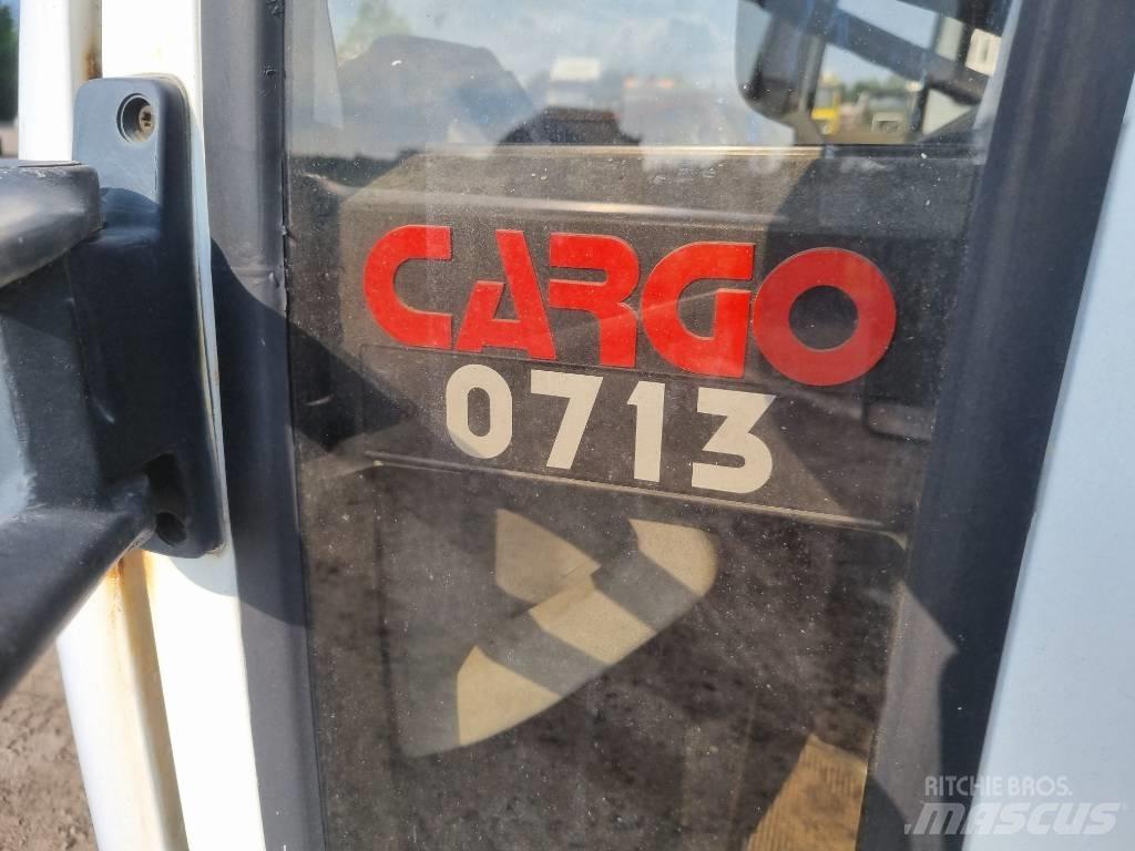 Ford CARGO 0713 Egyéb
