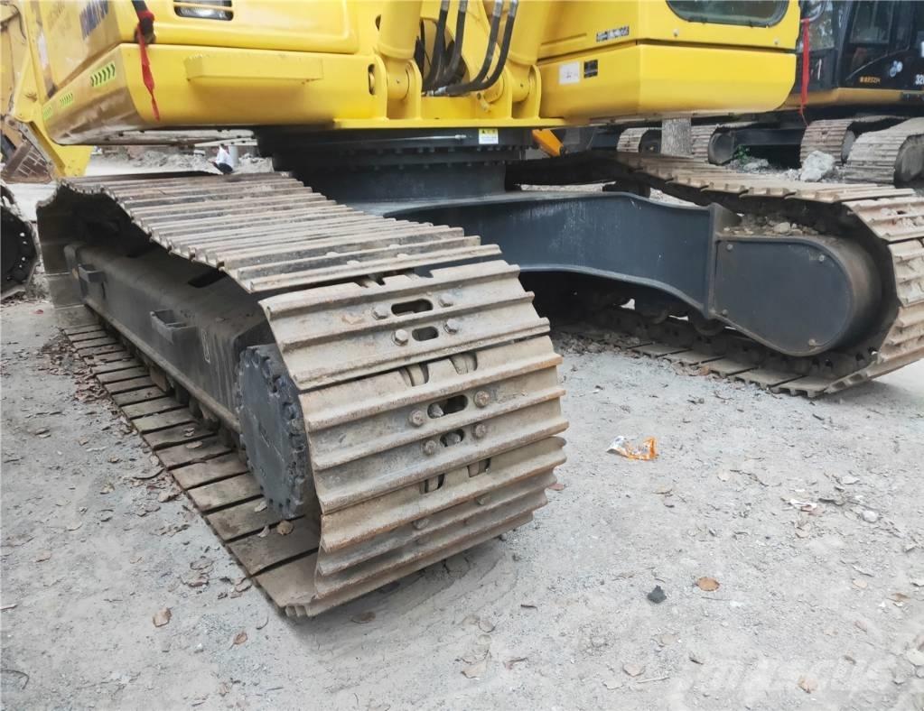 Komatsu PC200-7 Lánctalpas kotrók