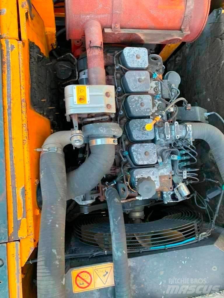 Hyundai R210W-9T Lánctalpas kotrók
