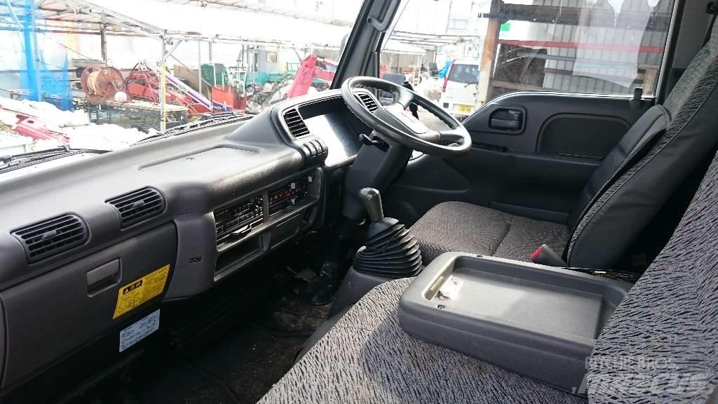 Isuzu KC-NKR66ED Billenő teherautók