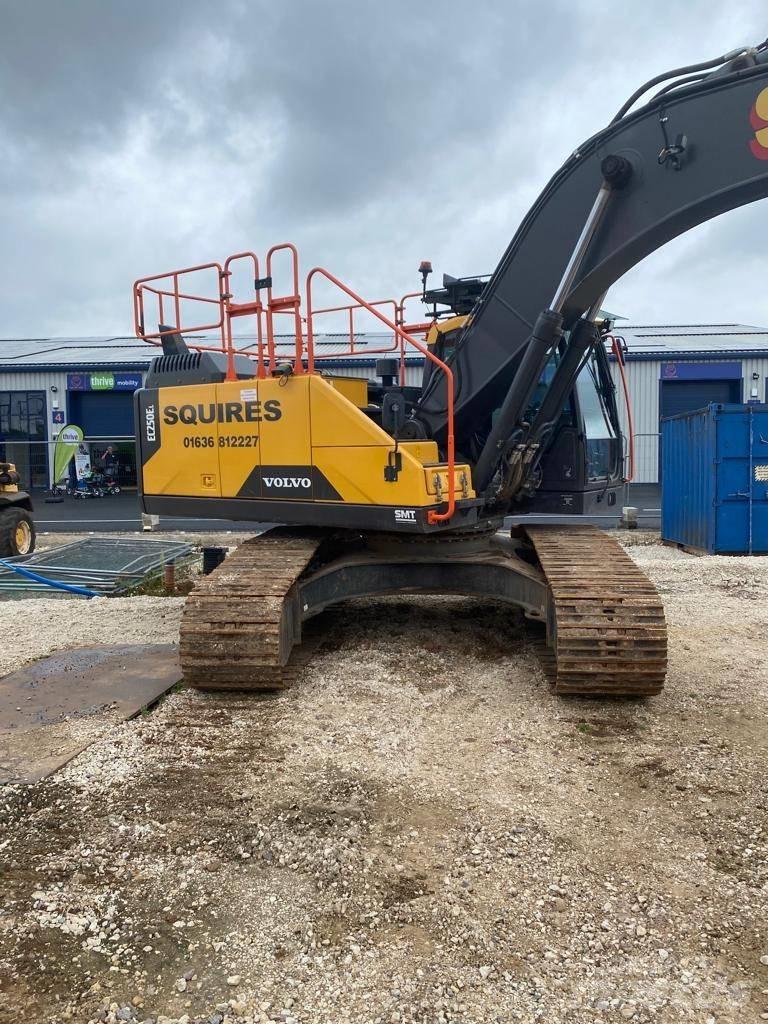 Volvo EC250 E L Lánctalpas kotrók