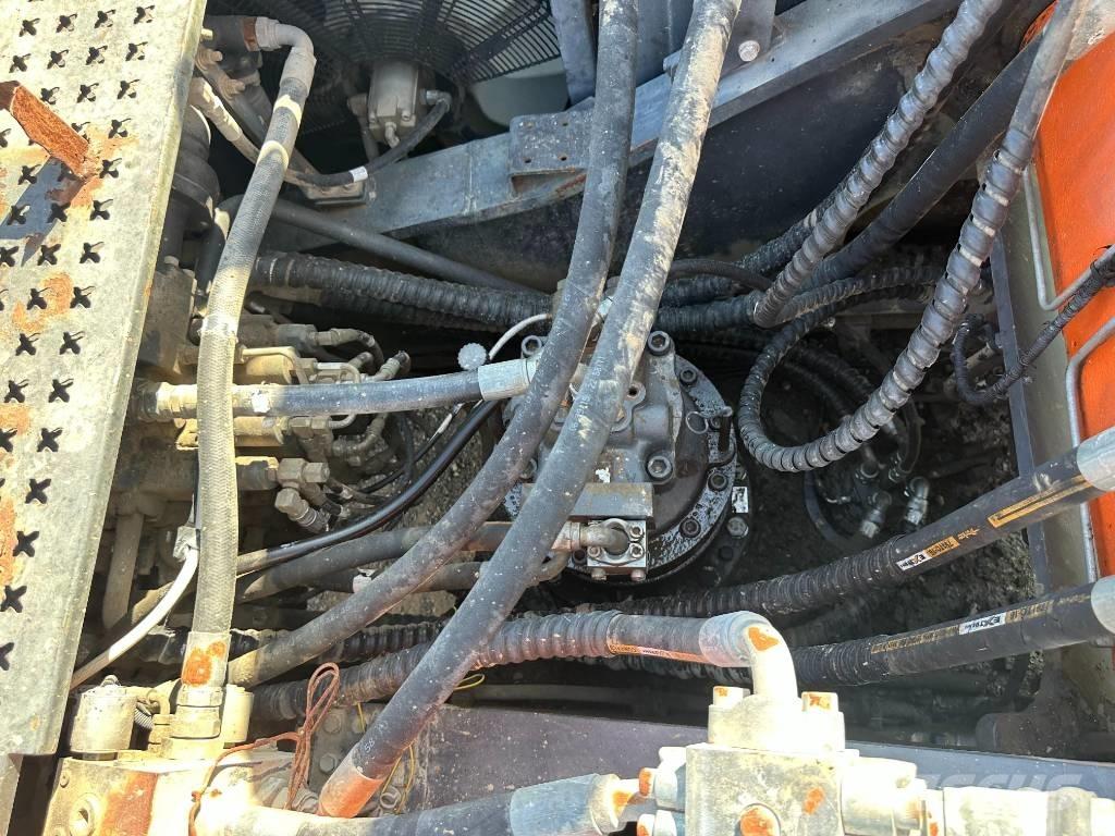 Doosan DX 300 LC-3 Lánctalpas kotrók