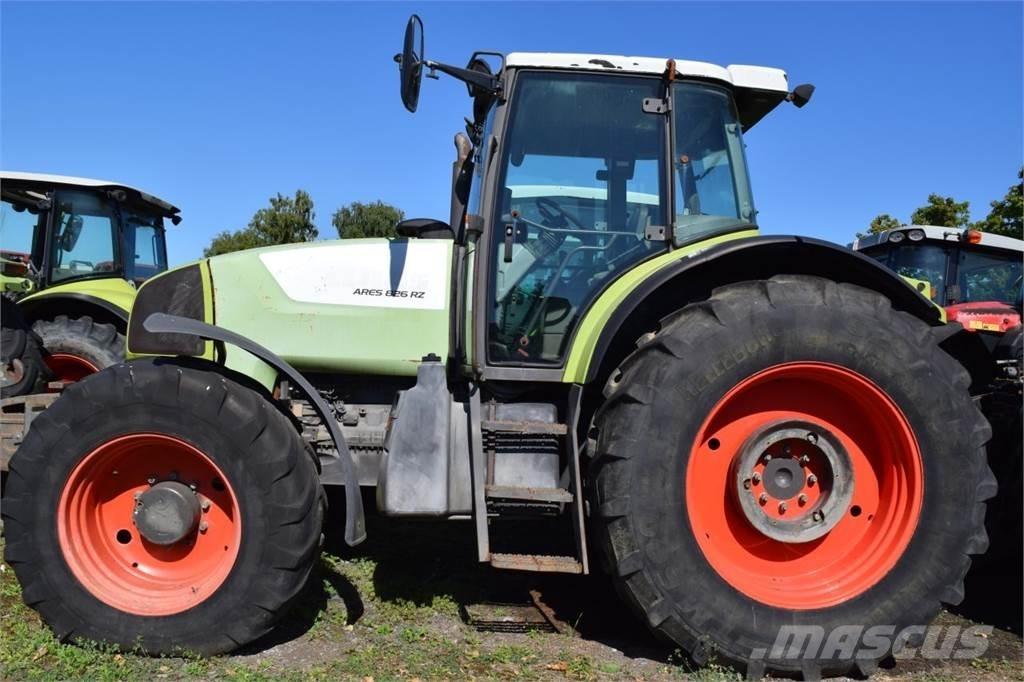 CLAAS Ares 826 RZ Traktorok