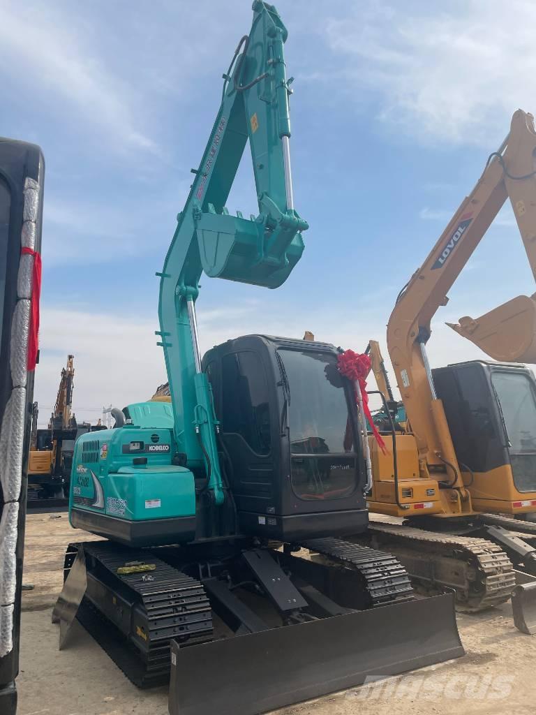 Kobelco SK 75 Lánctalpas kotrók