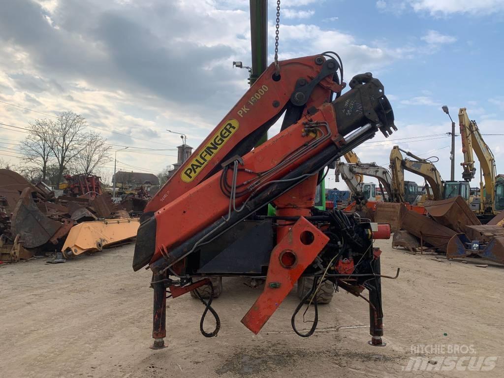 Palfinger PK16000A Lánctalpas daruk