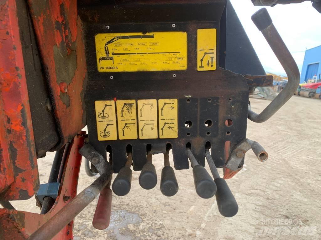 Palfinger PK16000A Lánctalpas daruk