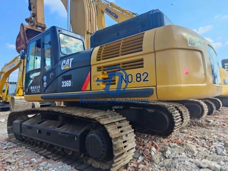 CAT 336 D2 Lánctalpas kotrók