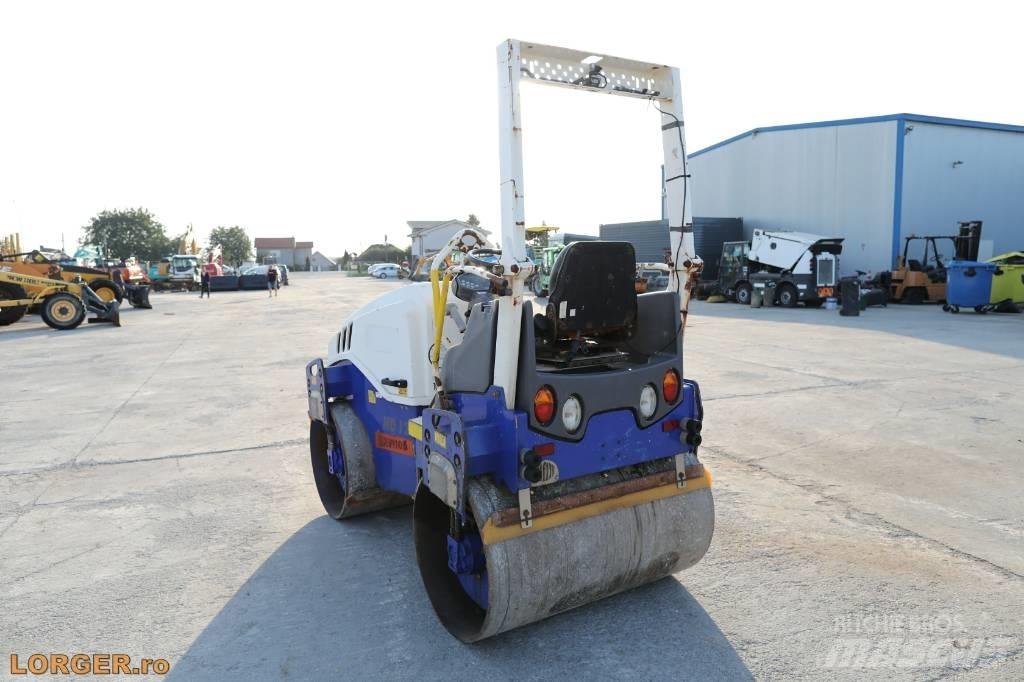 Hamm HD 12 VV Ikerdobos hengerek