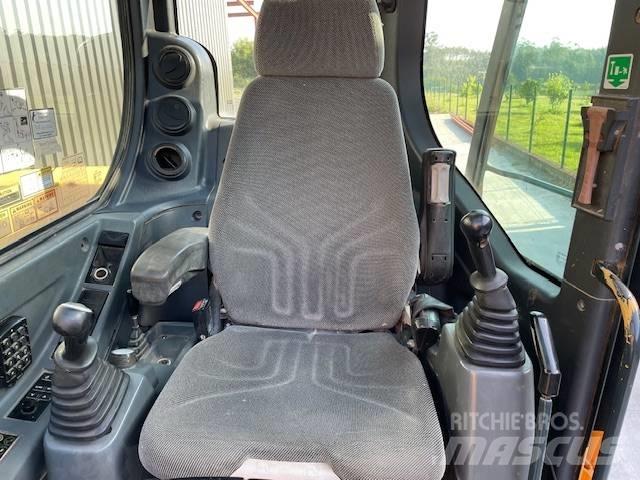 Hyundai R 80 CR-9A Közepes (midi) kotrók 7 t - 12 t