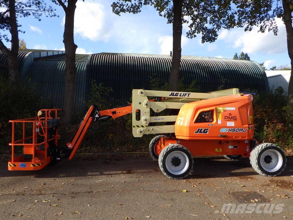 JLG EC450AJ Karos emelők