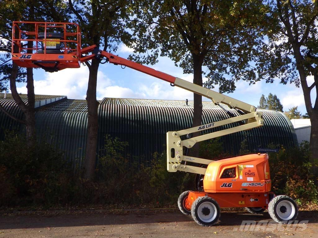 JLG EC450AJ Karos emelők