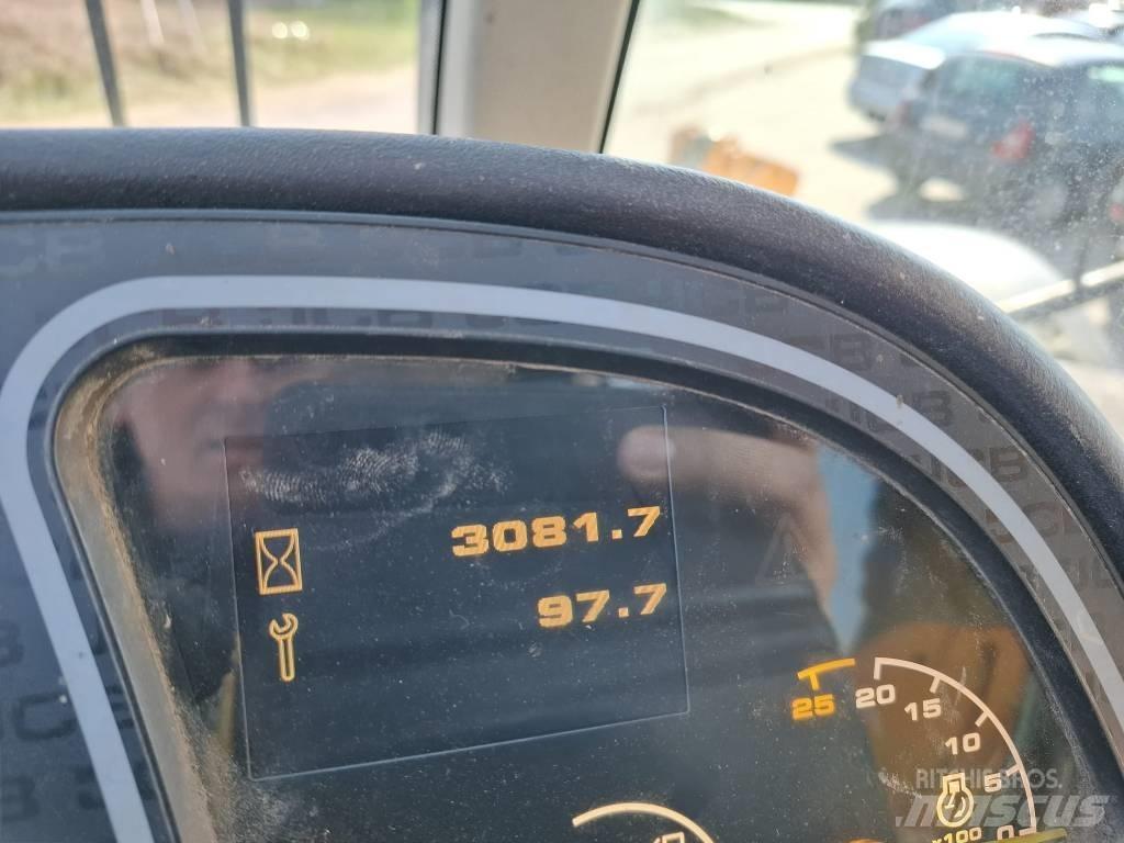 JCB 540-140 Teleszkópos rakodók