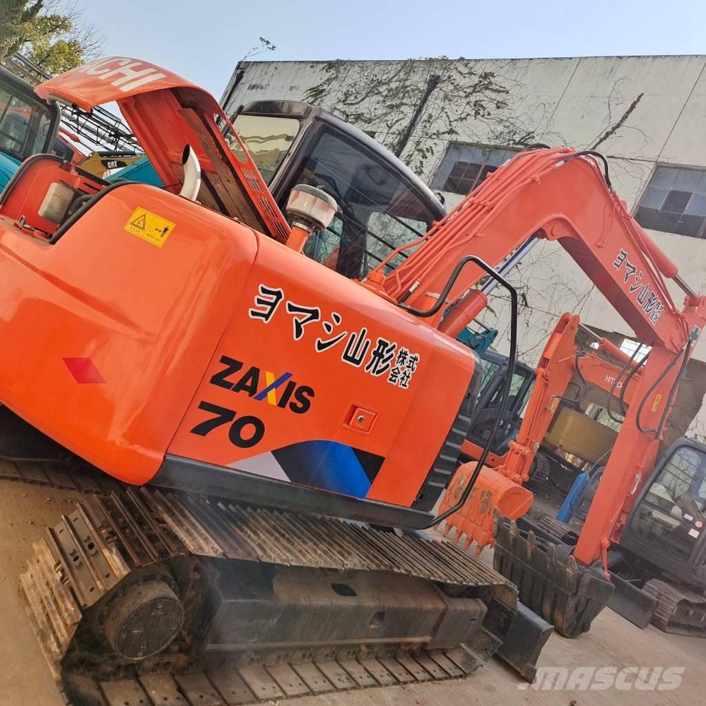 Hitachi ZX 70 Közepes (midi) kotrók 7 t - 12 t