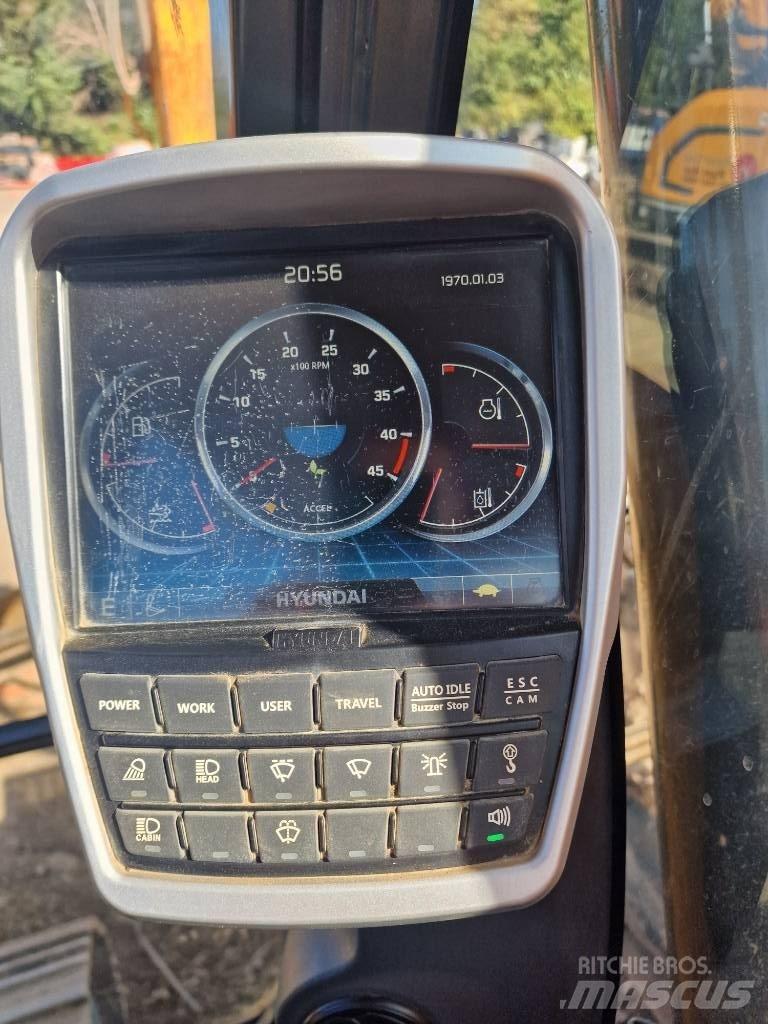 Hyundai HX 145 LCR Lánctalpas kotrók