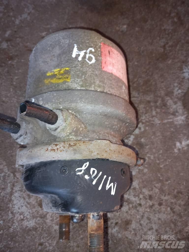MAN TGS  81504109868 Fékek