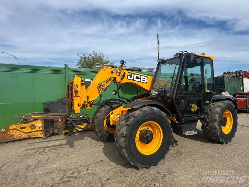 JCB 526-56 Agri Teleszkópos mezőgazdasági rakodók