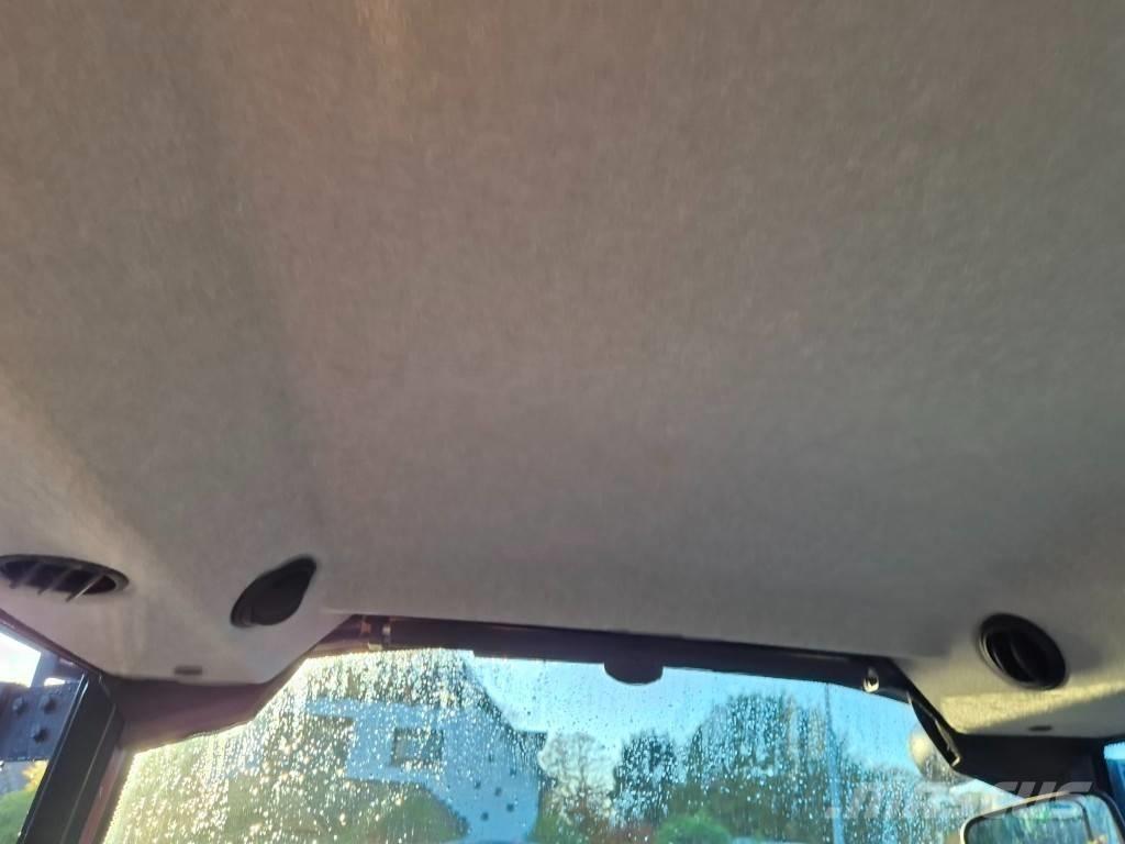 Valtra A105 HiTech Traktorok