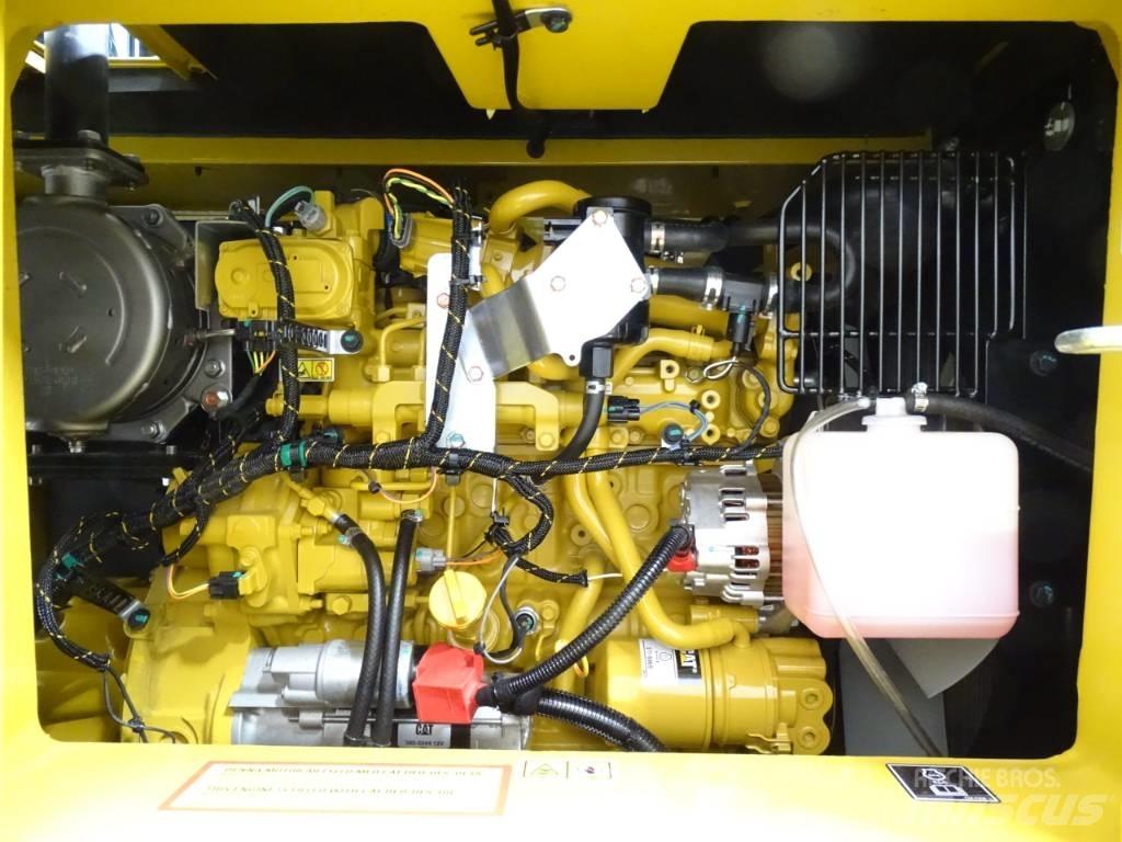 CAT 310 Lánctalpas kotrók