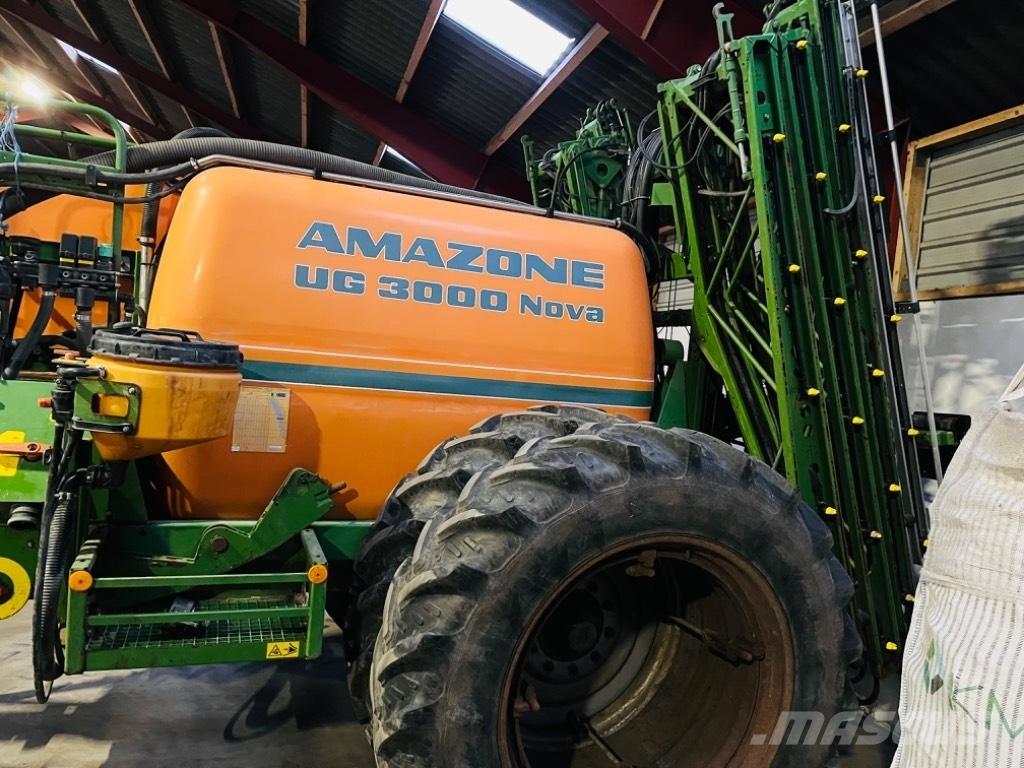 Amazone UG 3000 Nova Vontatott trágyaszórók