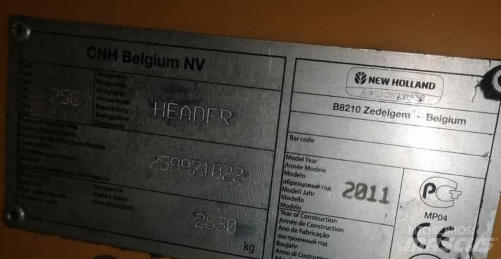 New Holland CX 8090 Kombájnok