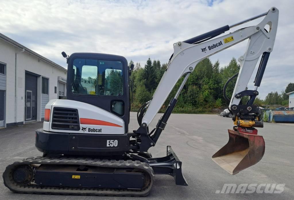 Bobcat E 50 Mini kotrók < 7t
