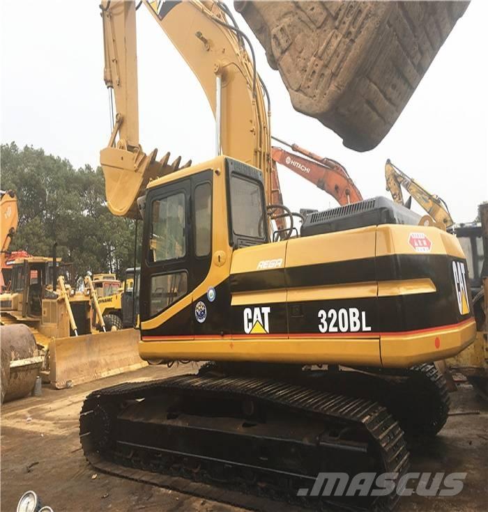 CAT 320 B L Lánctalpas kotrók