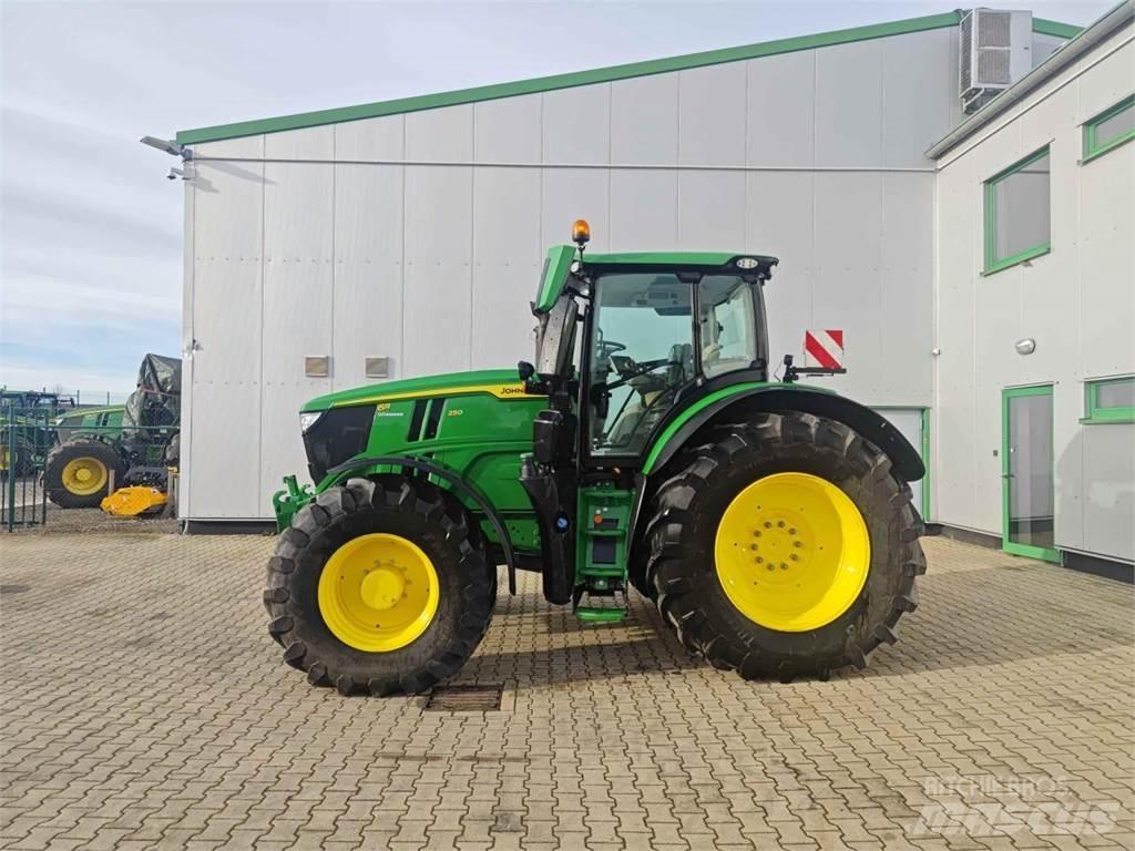 John Deere 6R 250 Traktorok