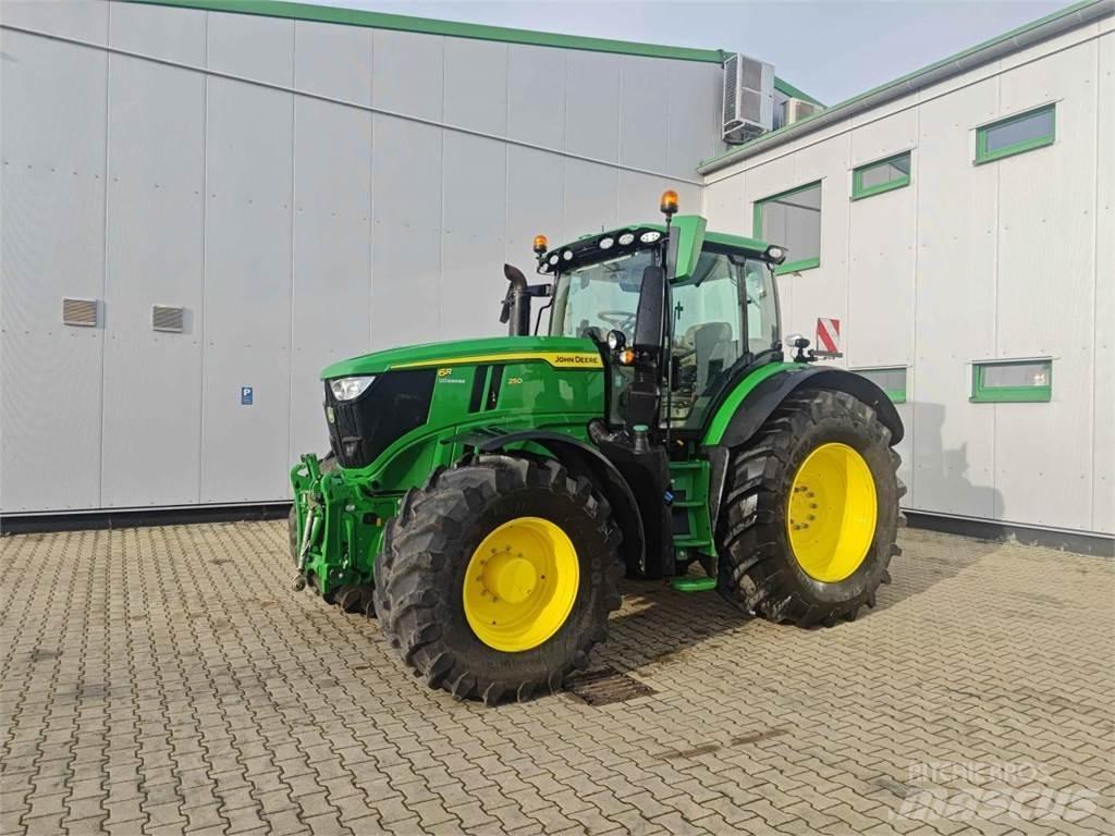 John Deere 6R 250 Traktorok