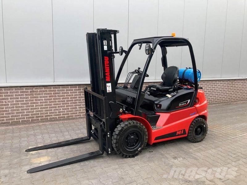 Manitou MI25 G Gázüzemű targoncák