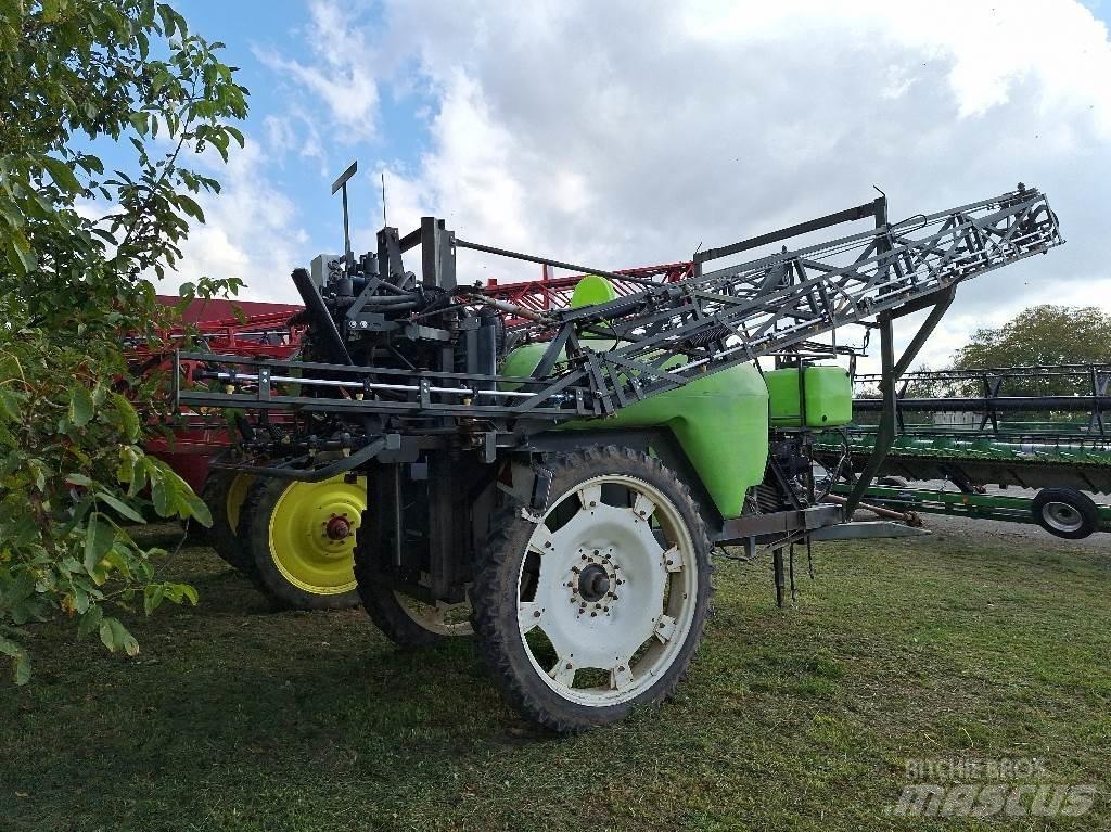 Tecnoma GT 30 Vontatott trágyaszórók