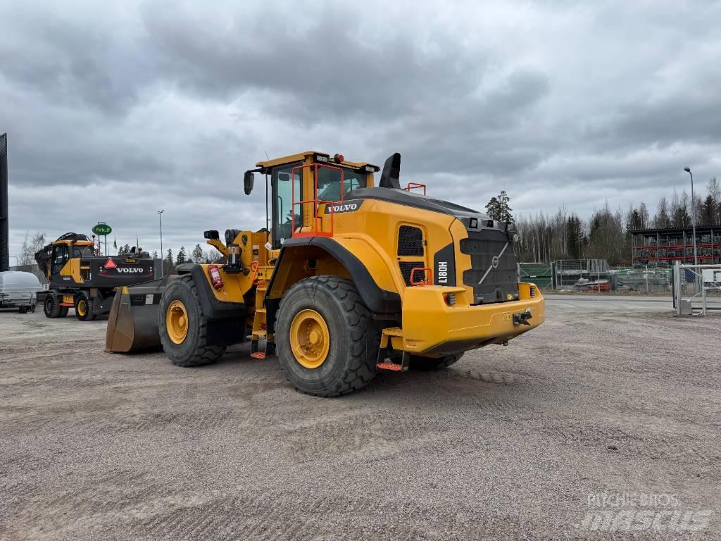 Volvo L 180 H Gumikerekes homlokrakodók