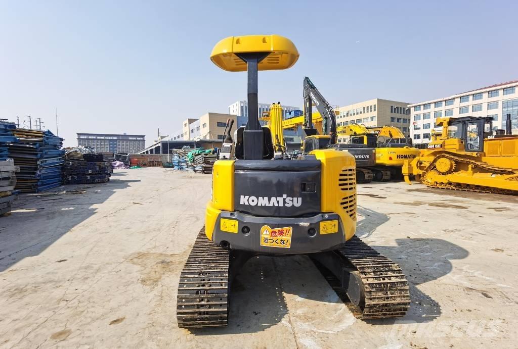 Komatsu PC 40 MR Mini kotrók < 7t