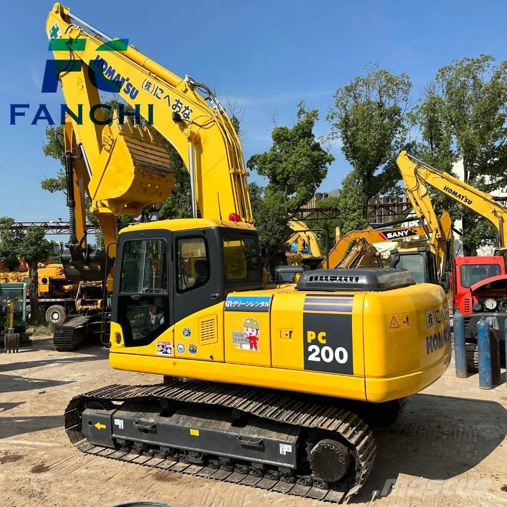 Komatsu PC 200-8 Lánctalpas kotrók