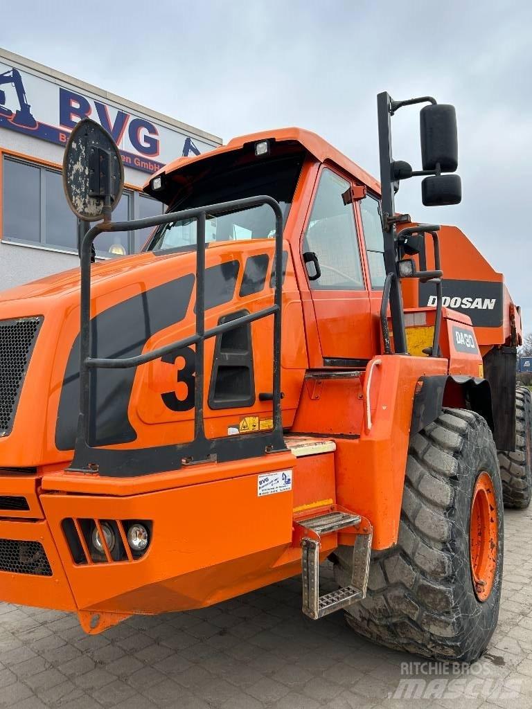 Doosan DA 30 Csuklósdömperek