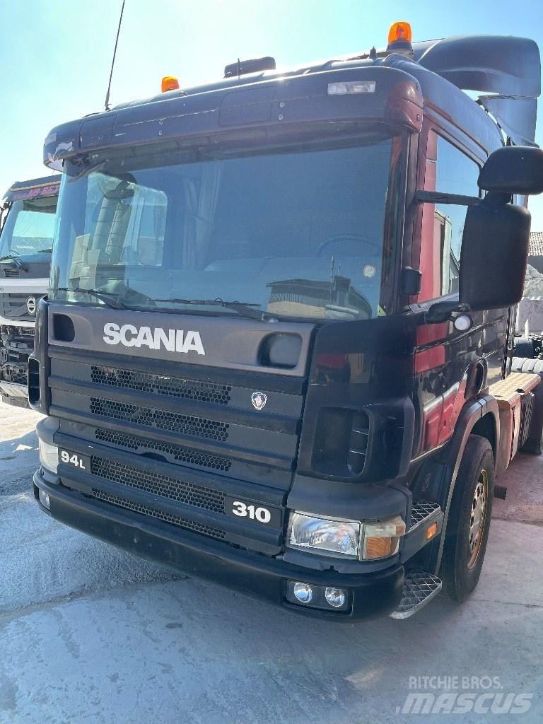 Scania P 94 L 310 Nyergesvontatók