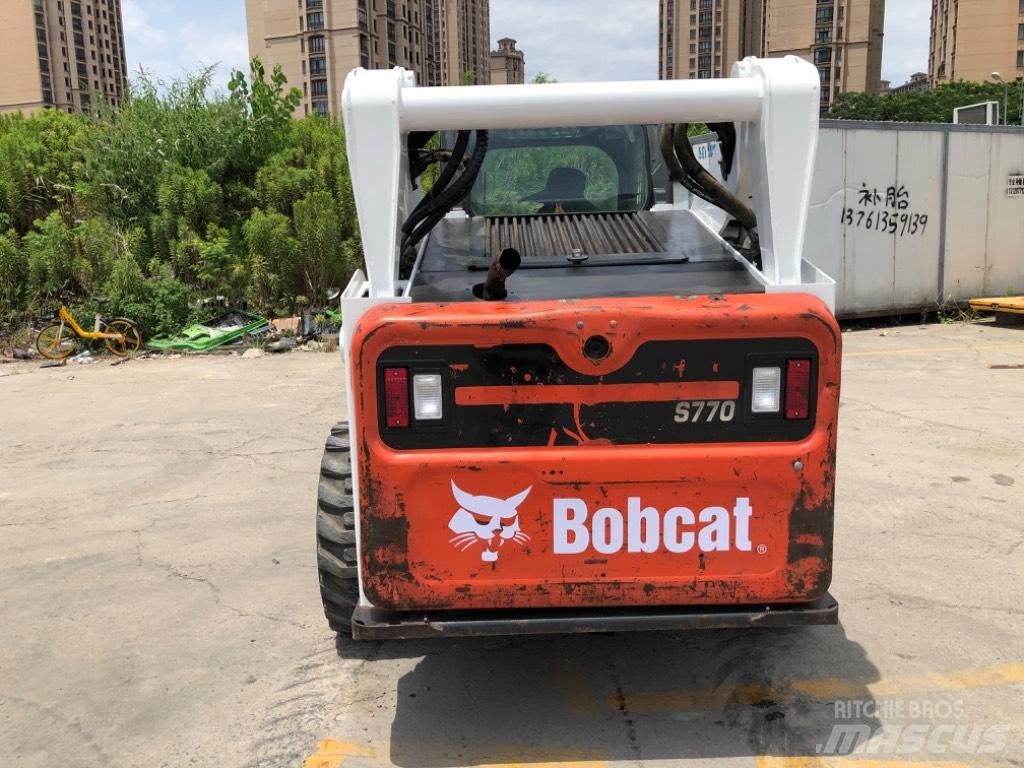 Bobcat S 770 Kompaktrakodók